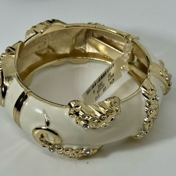 Sequin White and Gold Enamel Hinged Bangle Bracelet - Picture 12 of 16